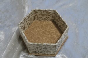 petite-boite-hexagonale-008