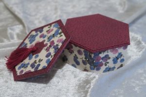 petite-boite-hexagonale-013