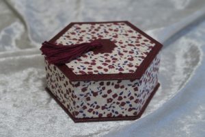 petite-boite-hexagonale-019