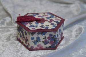 petite-boite-hexagonale-020