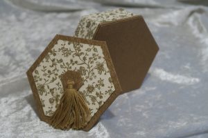 petite-boite-hexagonale-024
