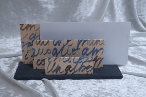 porte-courrier-grosses-lettres-manuscrites-005