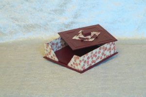 porte-serviette-cocktail-bordeaux-daisy